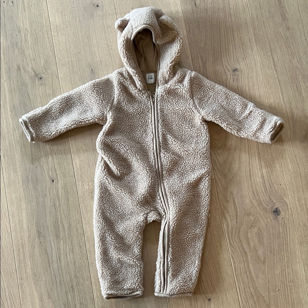 Baby Gap Bear Bunting Suit 6-12 months